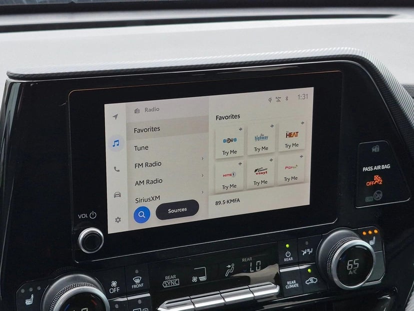 2024 Toyota Highlander - Image 12
