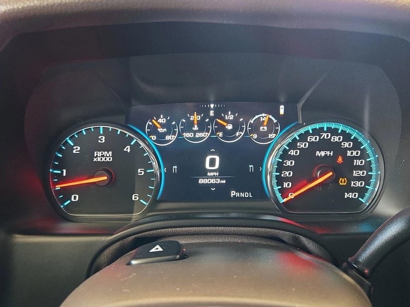 2019 GMC Yukon - Image 11