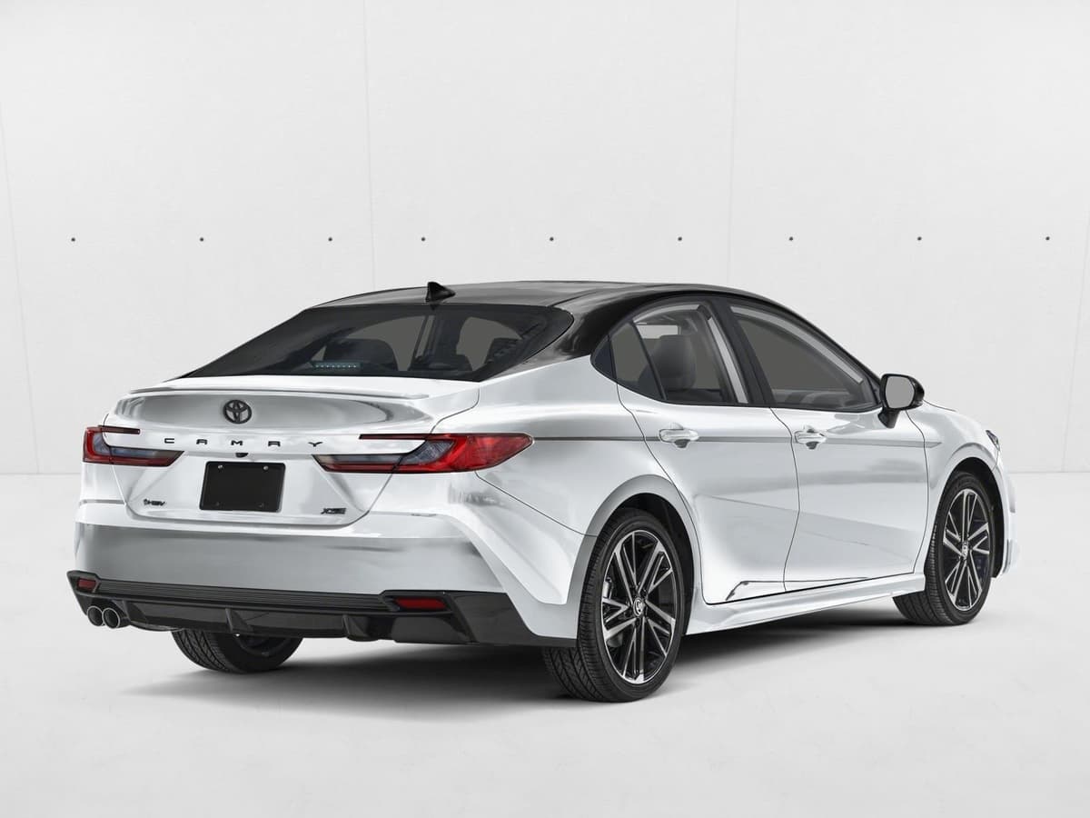 2026 Toyota Camry - Image 2
