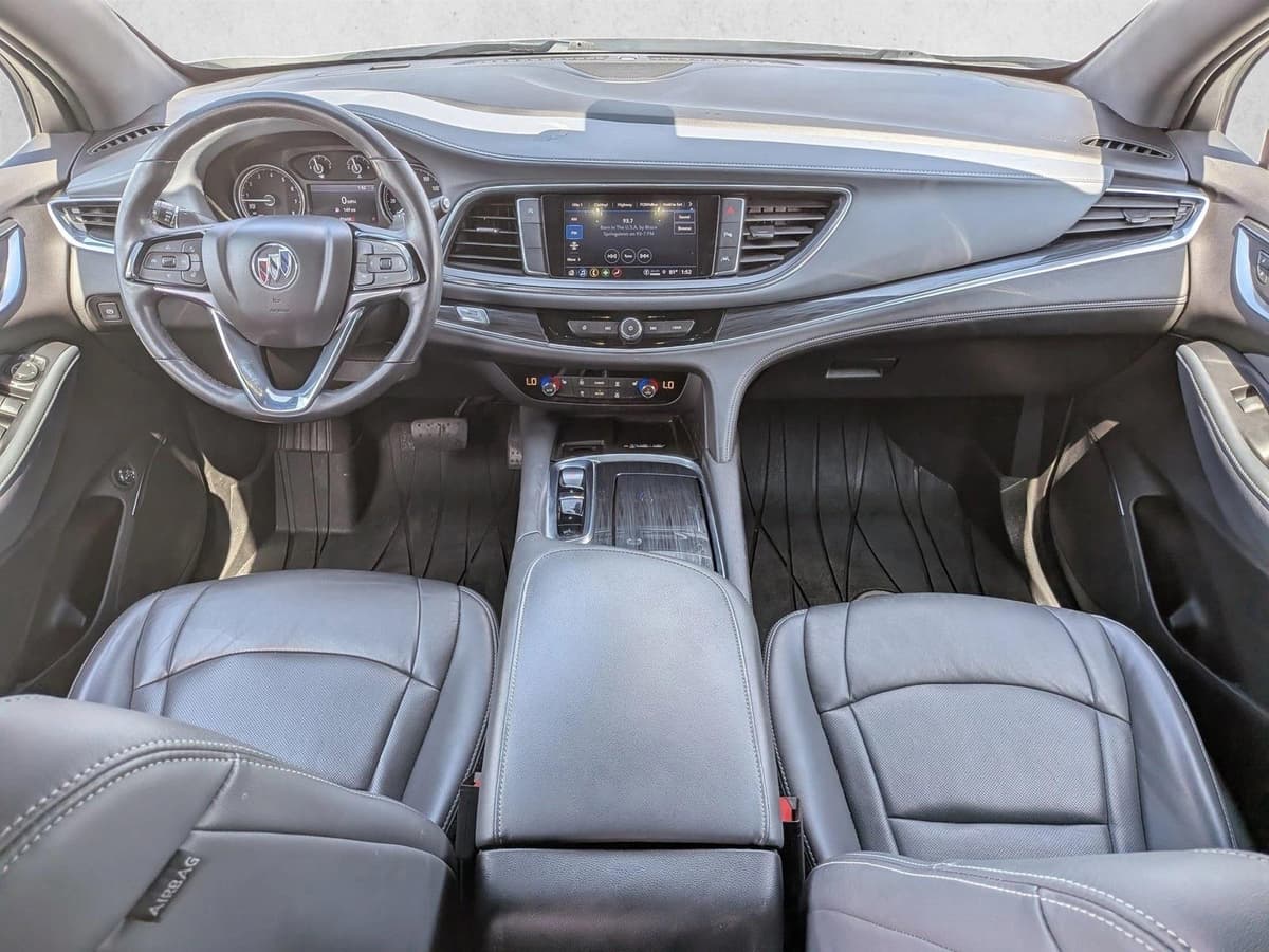 2022 Buick Enclave - Image 19