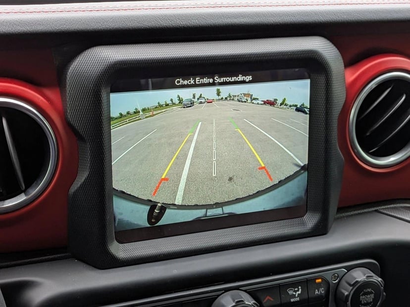 2019 Jeep Wrangler - Image 13