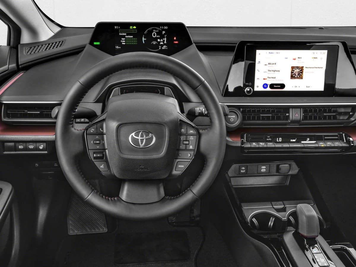 2026 Toyota Prius Plug-in Hybrid - Image 4