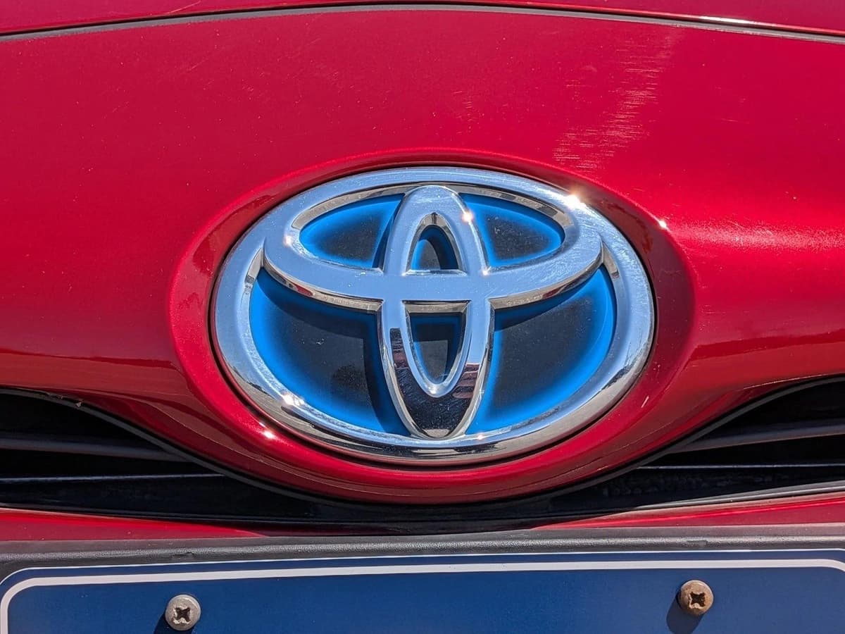 2016 Toyota Prius - Image 23