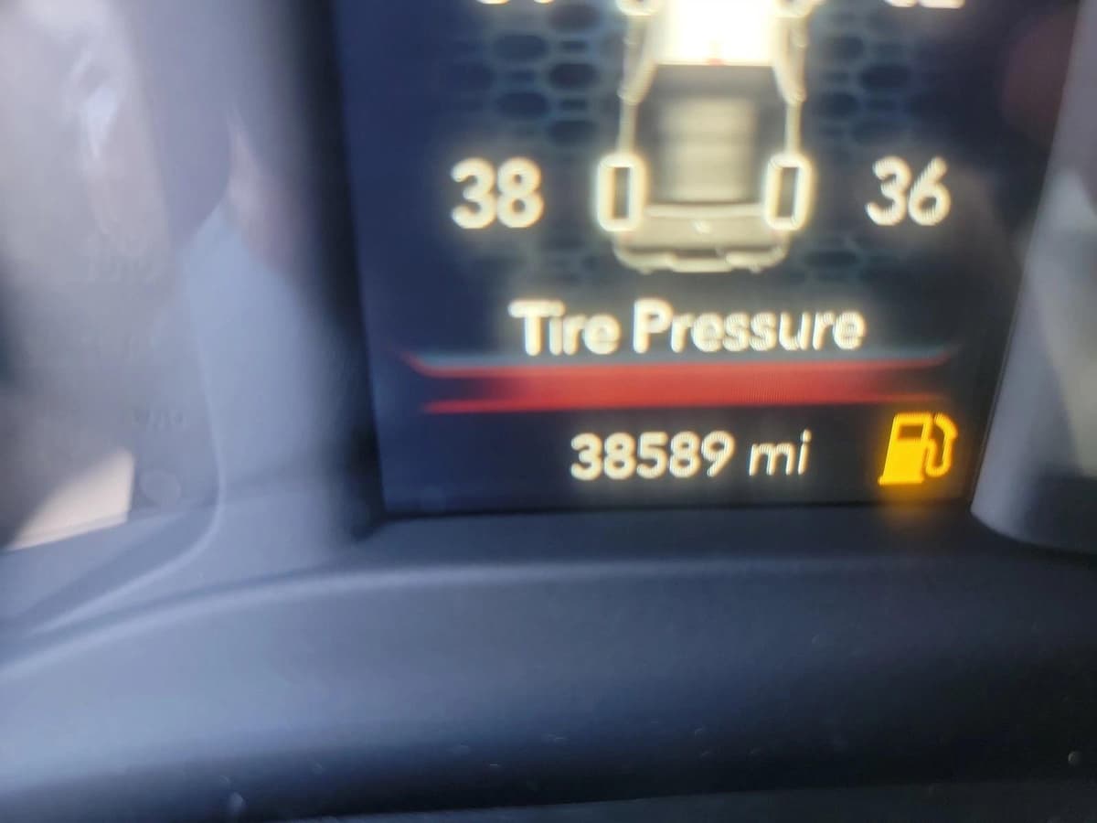 2023 Ram 1500 - Image 23