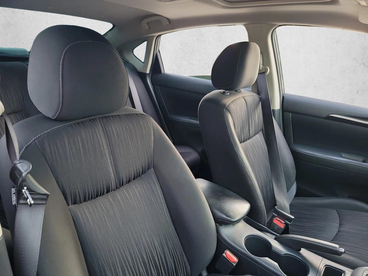 2017 Nissan Sentra - Image 14