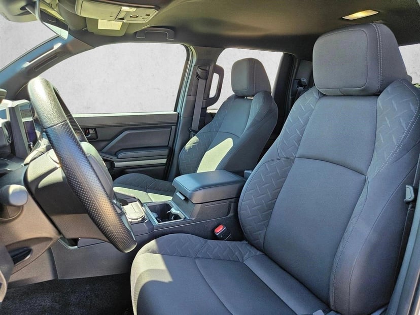 2025 Toyota Tacoma - Image 15