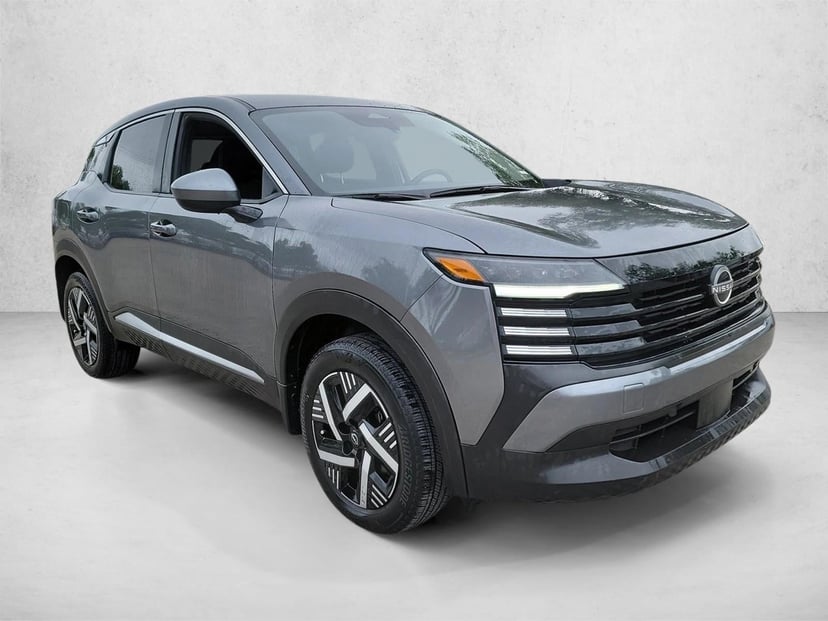 2025 Nissan Kicks - Image 3