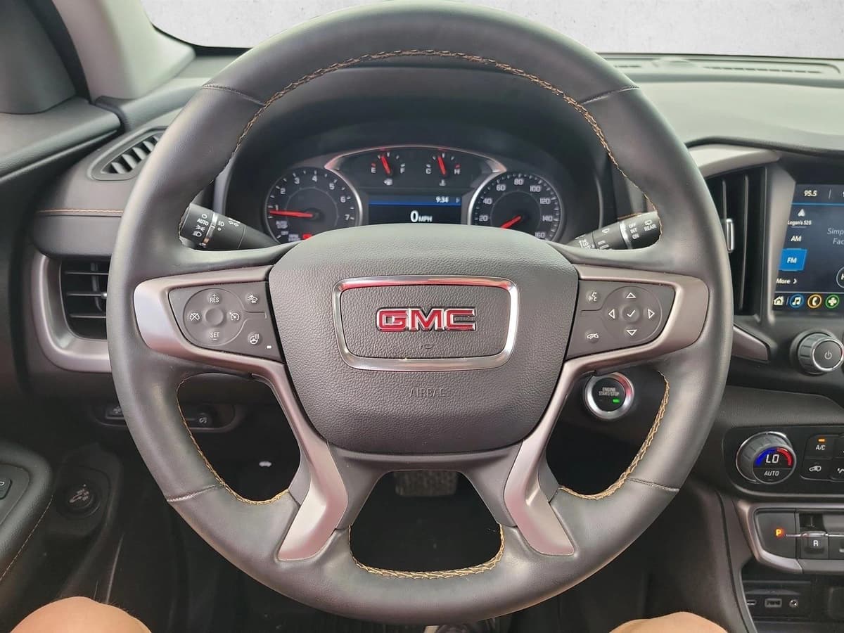 2024 GMC Terrain - Image 19