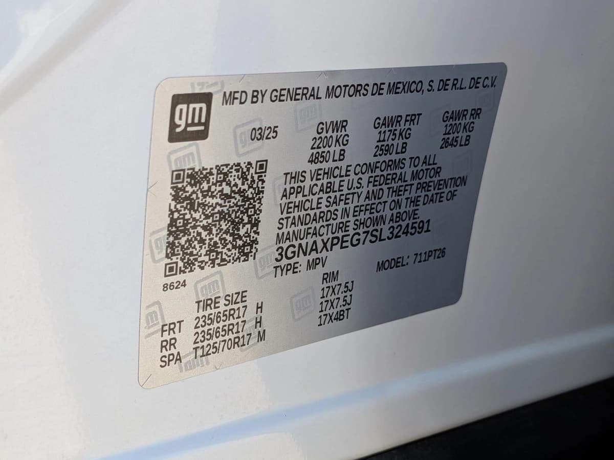 2025 Chevrolet Equinox - Image 17