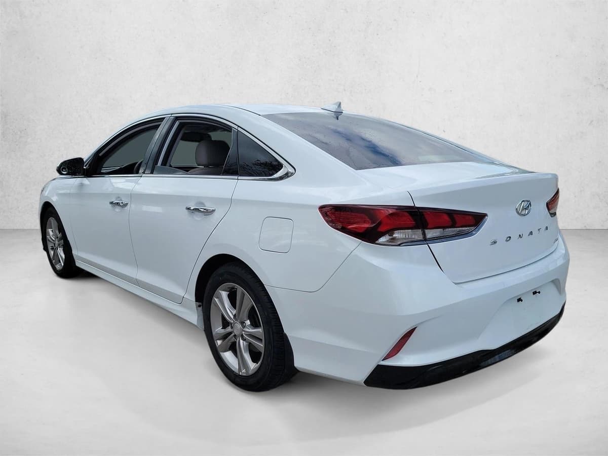 2018 Hyundai Sonata - Image 6