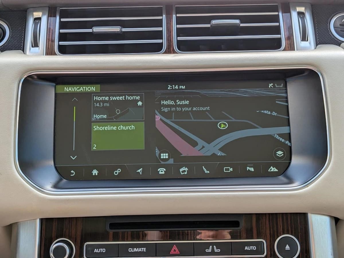 2017 Land Rover Range Rover - Image 14