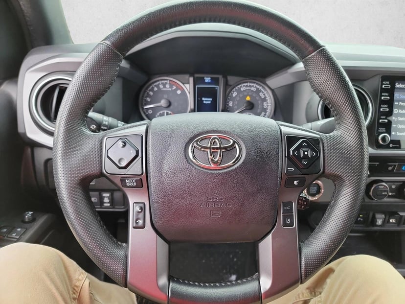 2022 Toyota Tacoma - Image 15