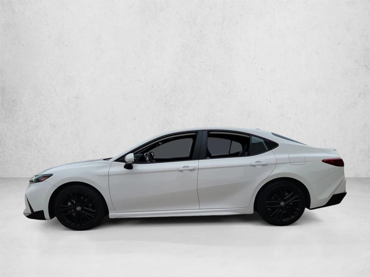 2025 Toyota Camry - Image 8