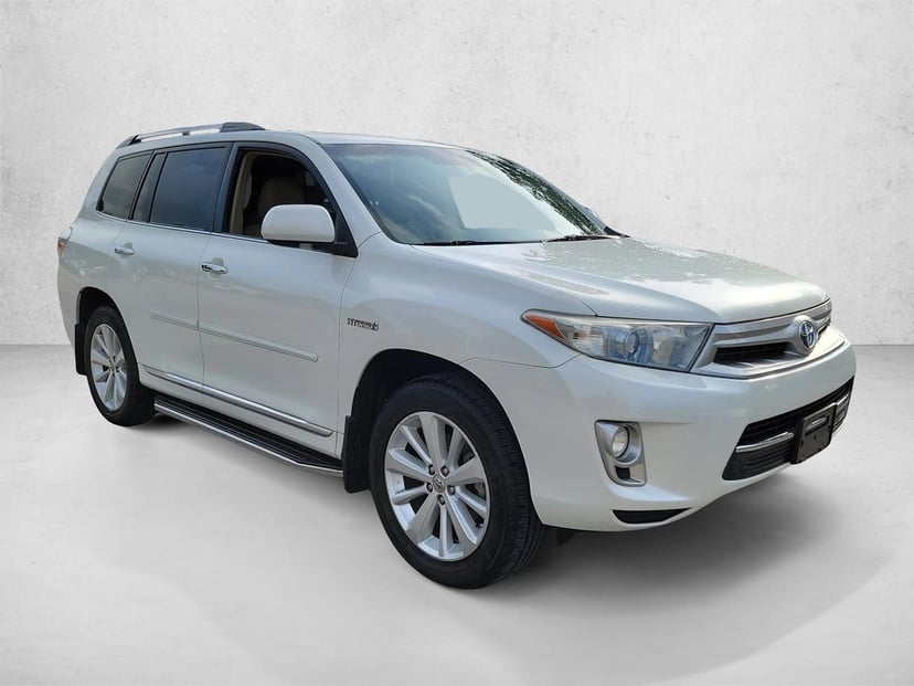 2013 Toyota Highlander Hybrid - Image 1