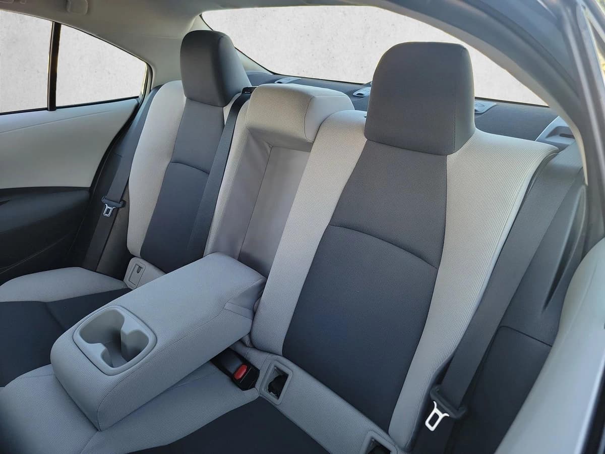 2025 Toyota Corolla - Image 14