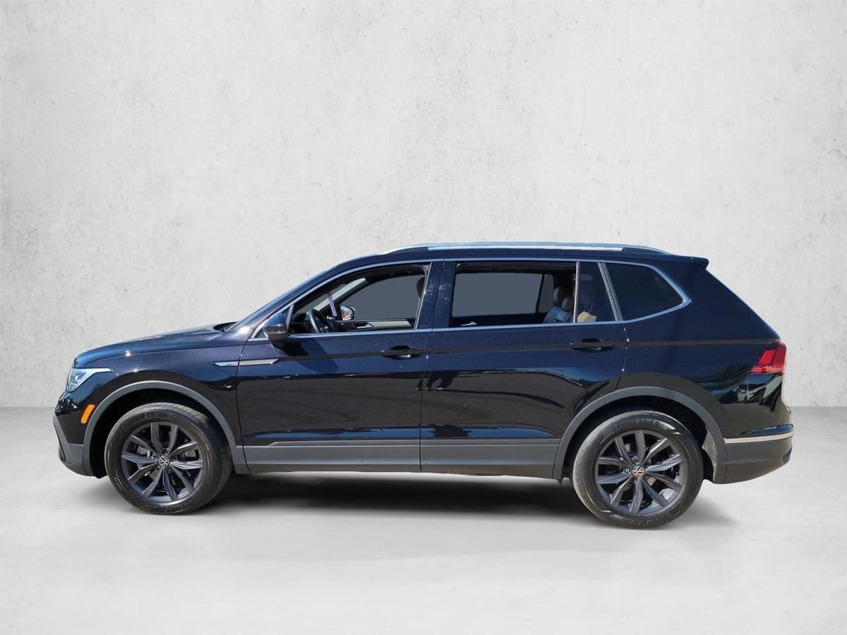 2024 Volkswagen Tiguan - Image 8
