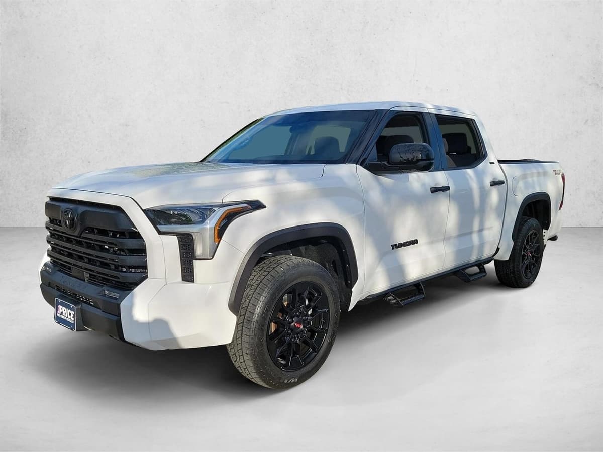 2023 Toyota Tundra - Image 1