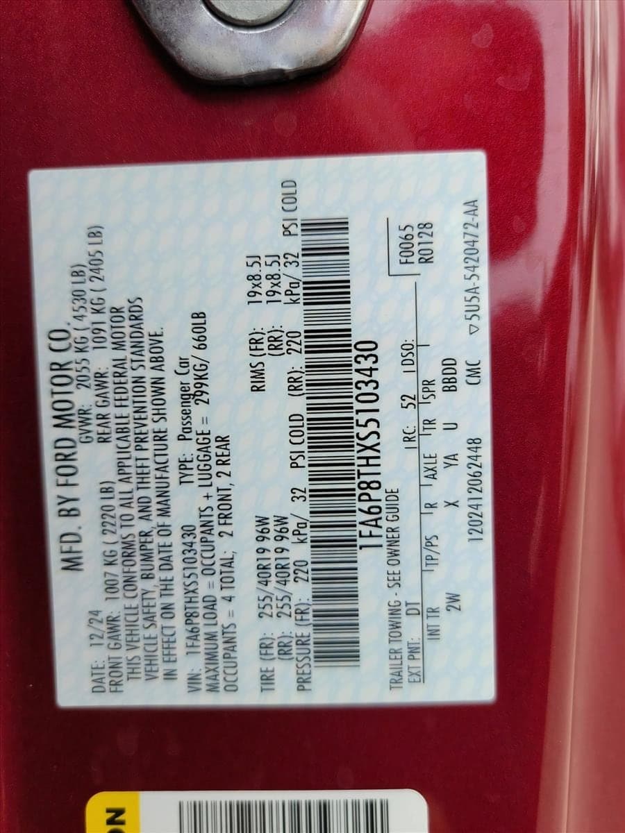 2025 Ford Mustang - Image 23