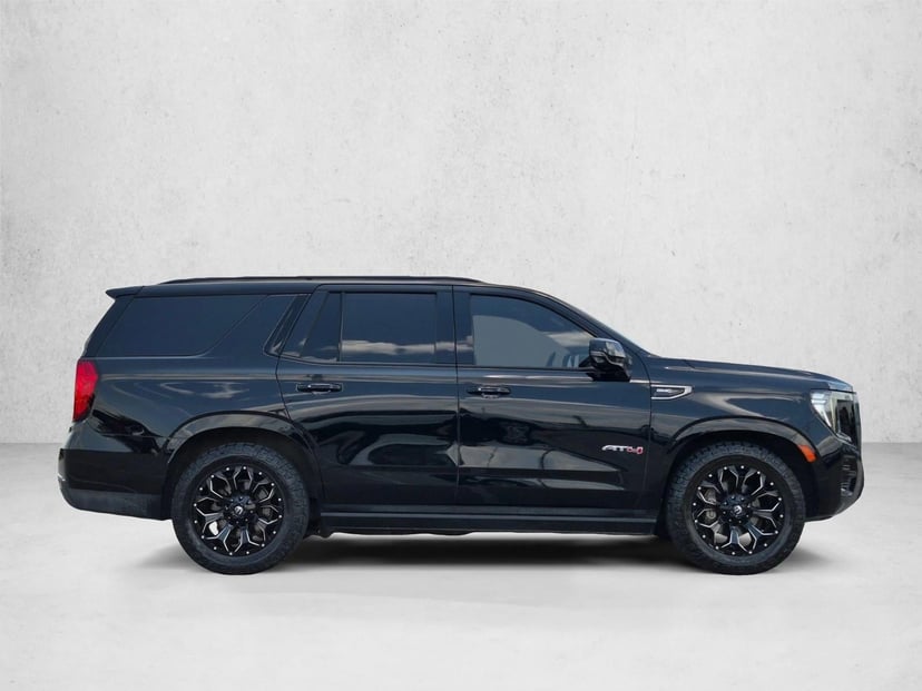 2021 GMC Yukon - Image 1