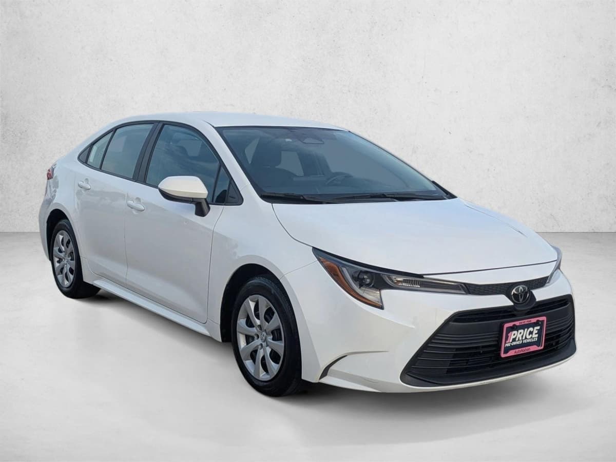 2024 Toyota Corolla - Image 3