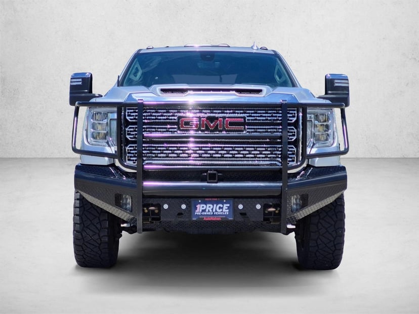 2021 GMC Sierra 2500 HD - Image 2