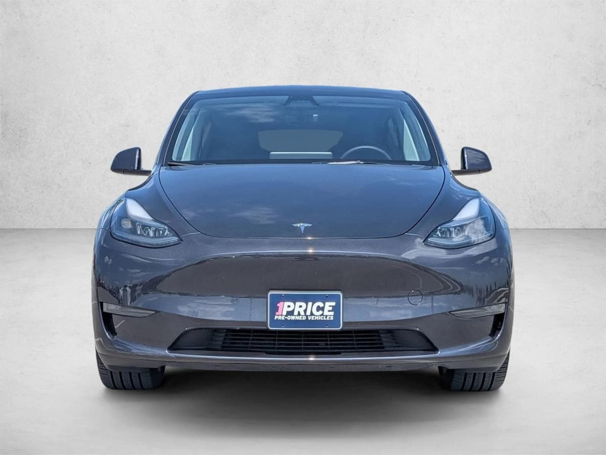 2024 Tesla Model Y - Image 2