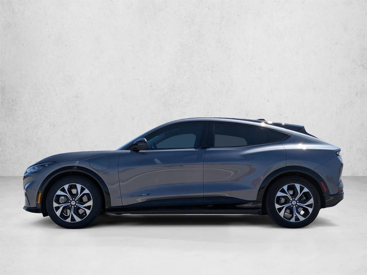 2021 Ford Mustang Mach-E - Image 9