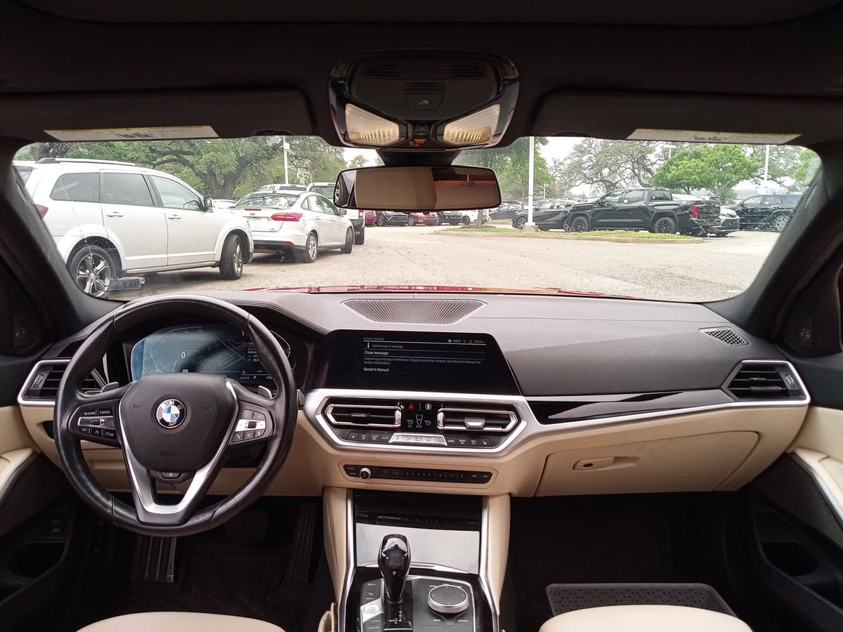 2019 BMW 330i - Image 17
