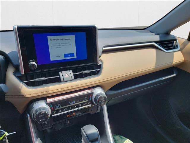 2025 Toyota RAV4 Hybrid - Image 21