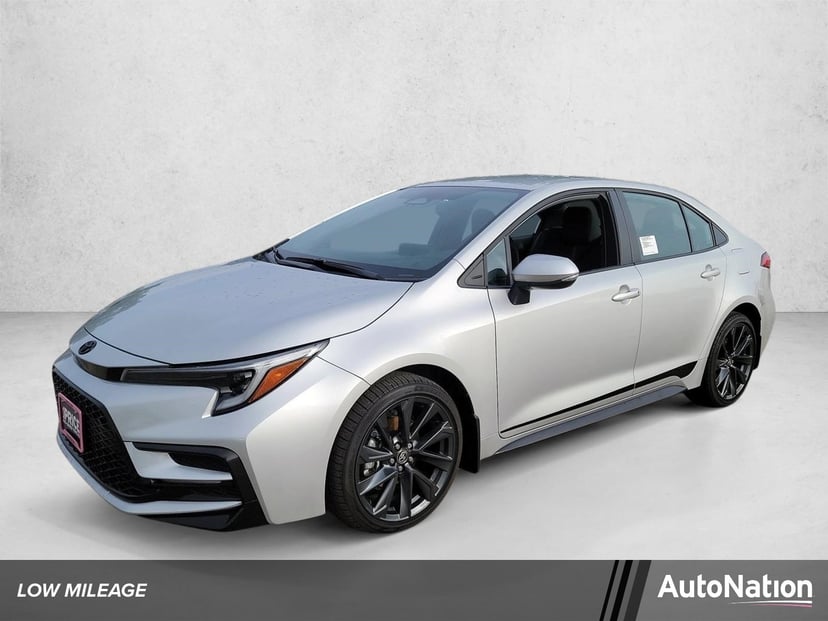 2026 Toyota Corolla - Image 2