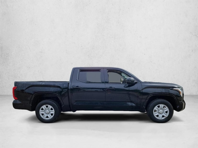 2023 Toyota Tundra - Image 4