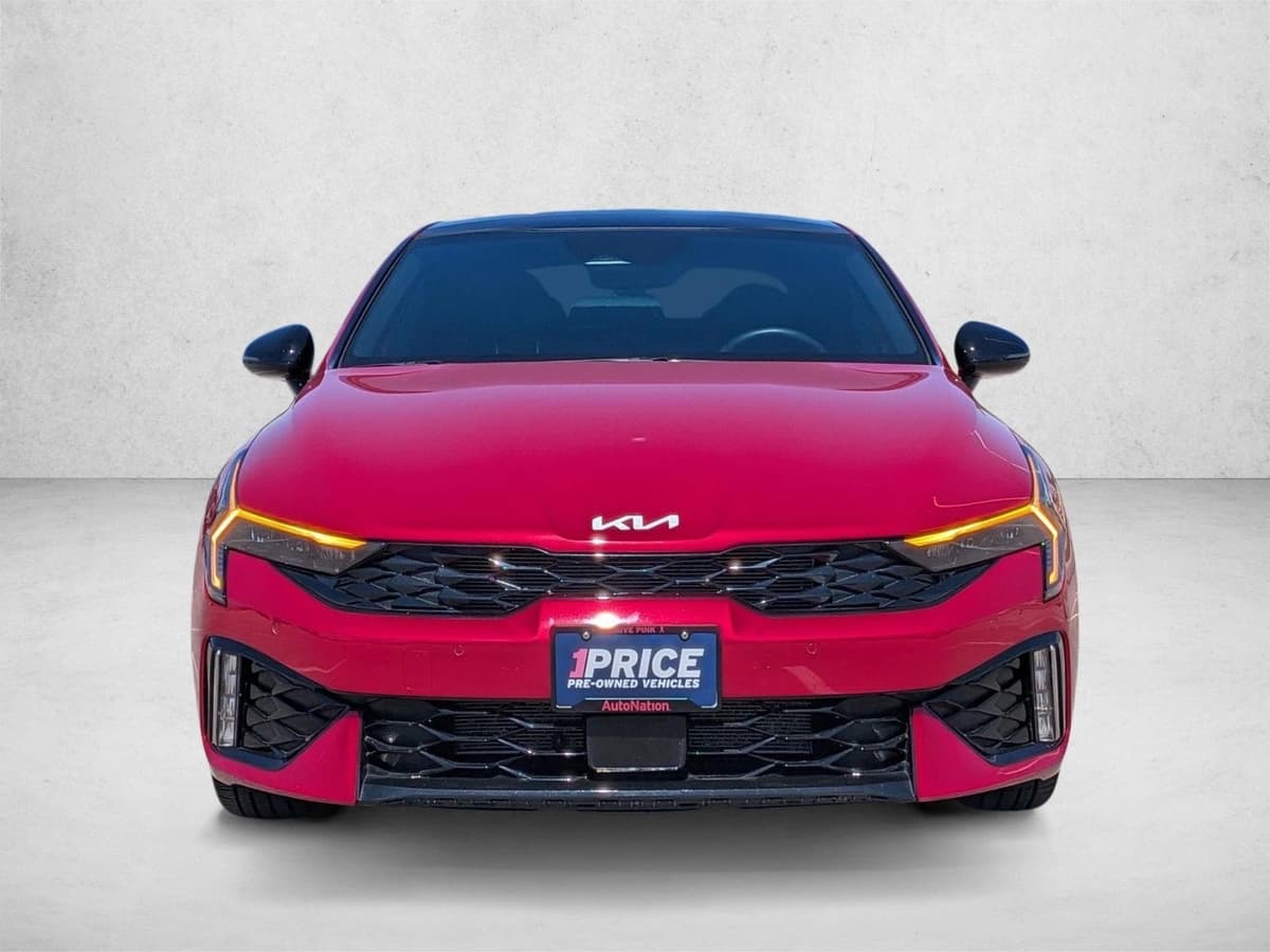 2025 Kia K5 - Image 2