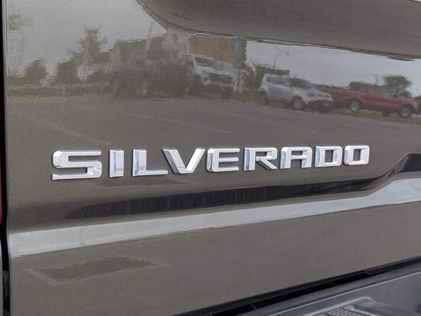 2023 Chevrolet Silverado 2500 HD - Image 17