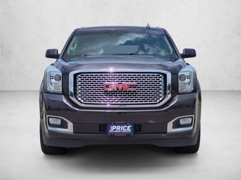2016 GMC Yukon - Image 3