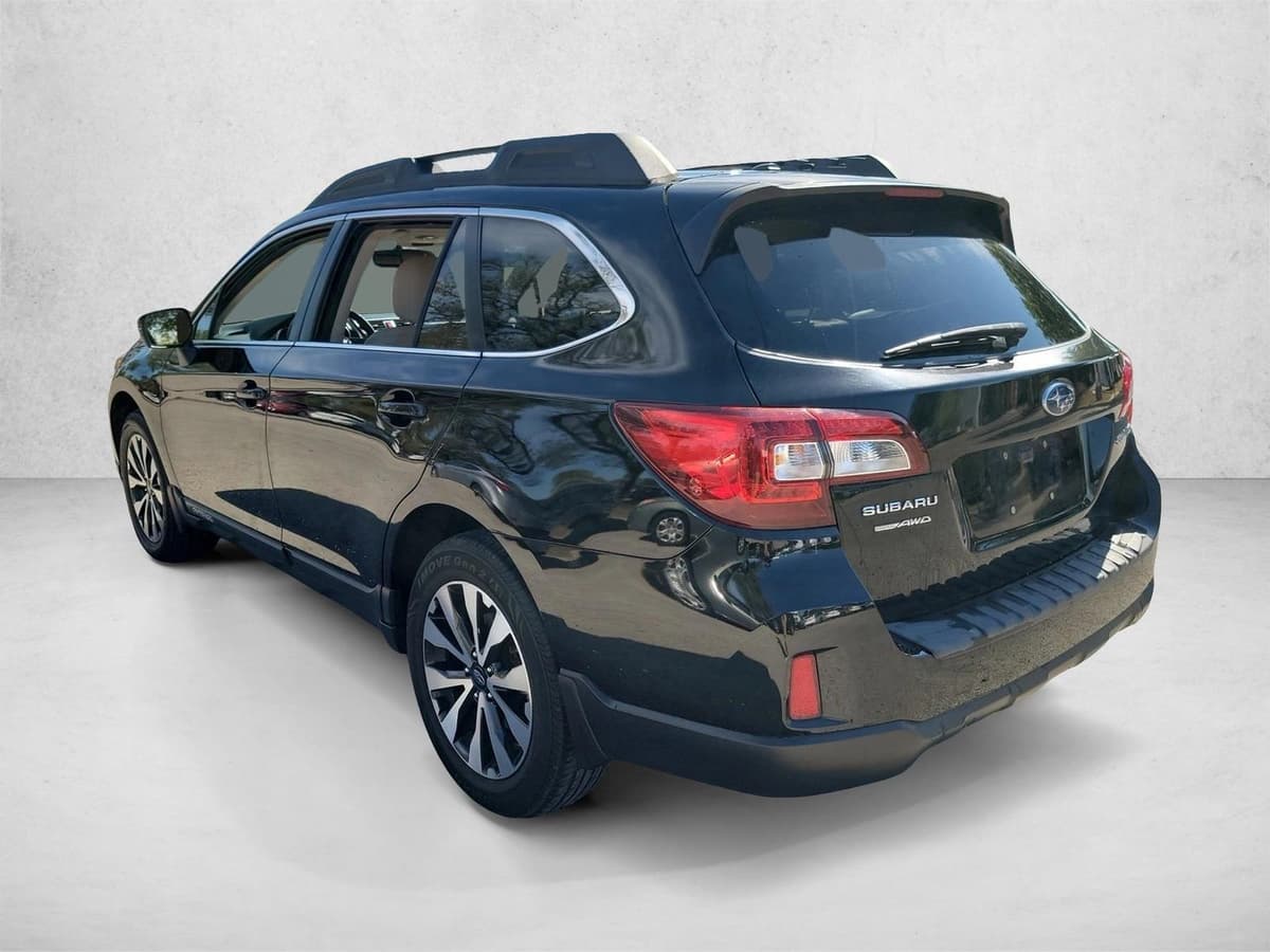 2015 Subaru Outback - Image 7