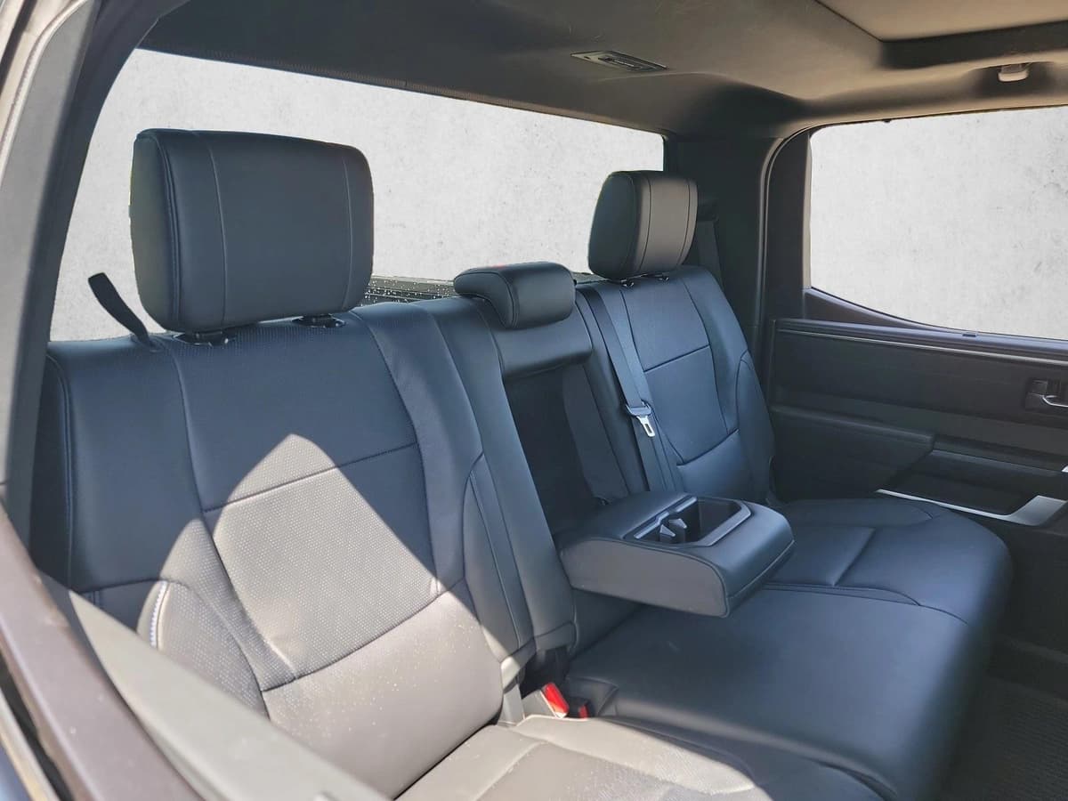 2024 Toyota Tundra - Image 14