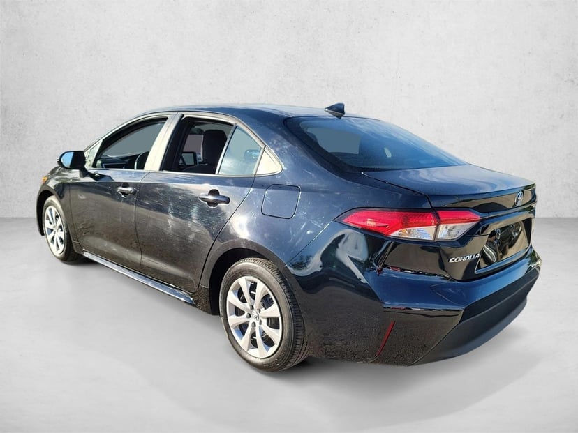 2025 Toyota Corolla - Image 7