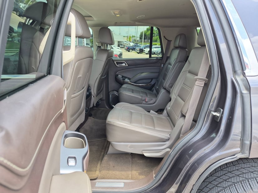 2016 GMC Yukon - Image 19