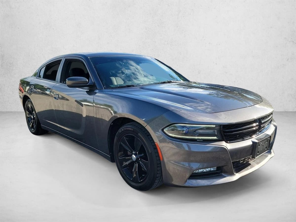 2018 Dodge Charger - Image 3