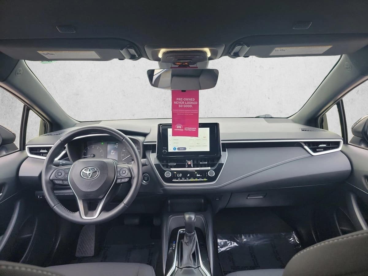 2024 Toyota Corolla Hatchback - Image 18