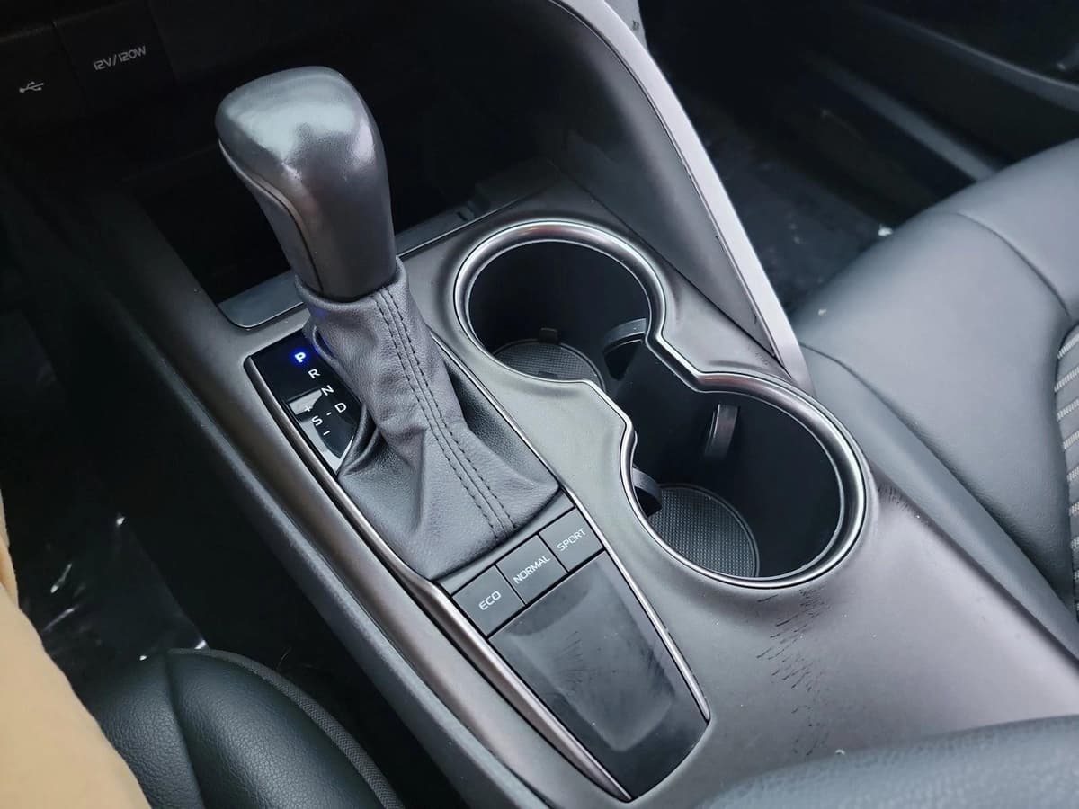 2024 Toyota Camry - Image 22