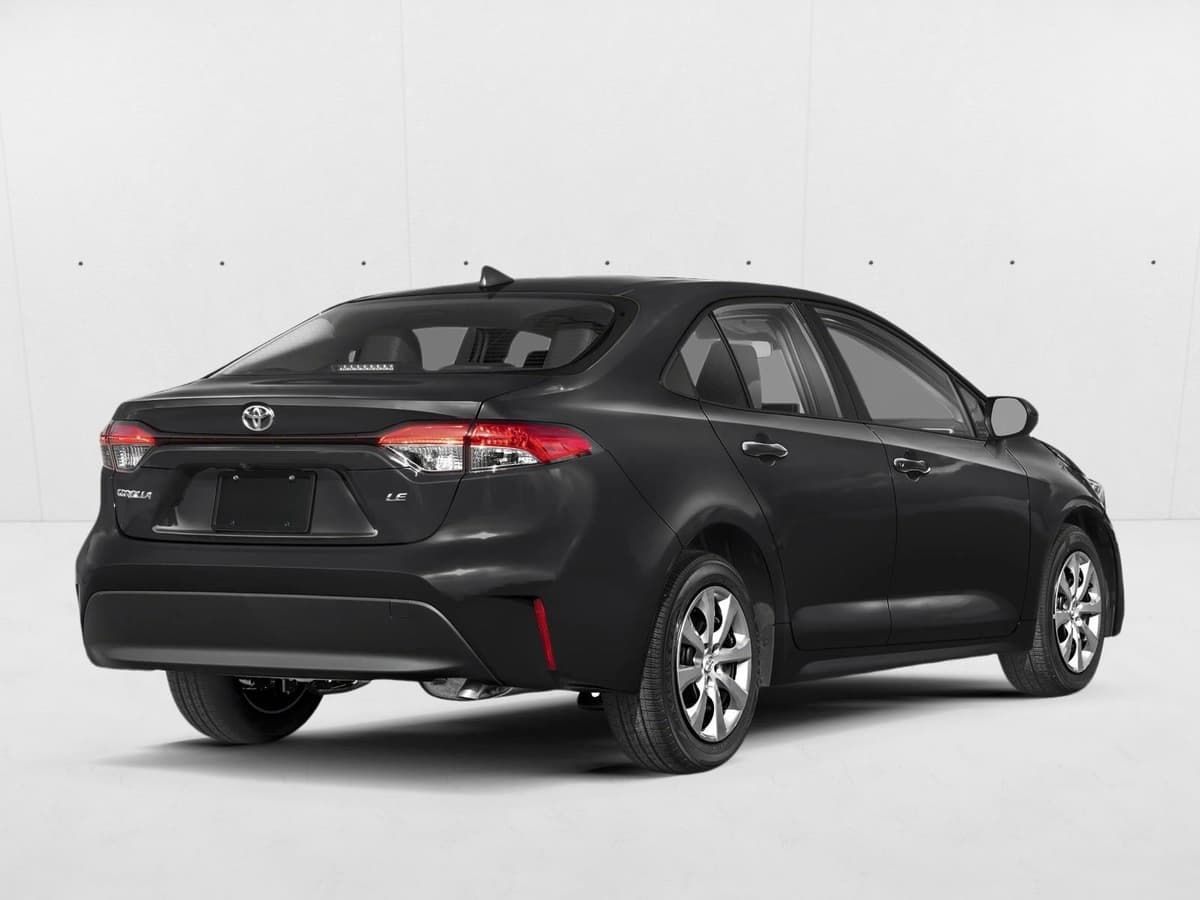 2026 Toyota Corolla - Image 2