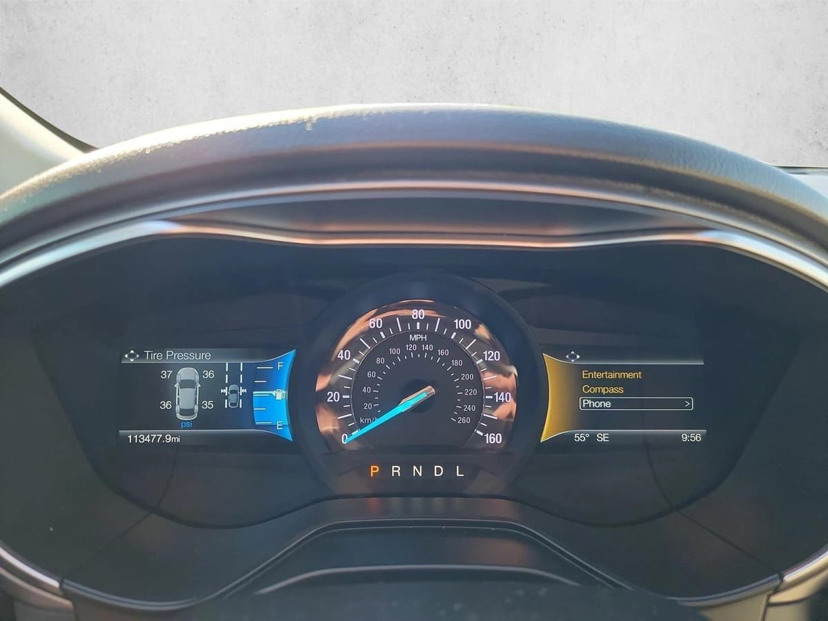 2020 Ford Fusion - Image 20