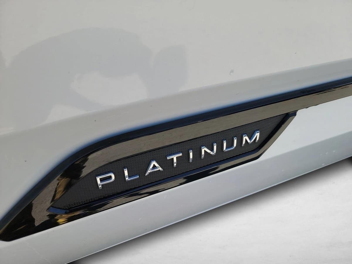 2024 Toyota Tundra - Image 10