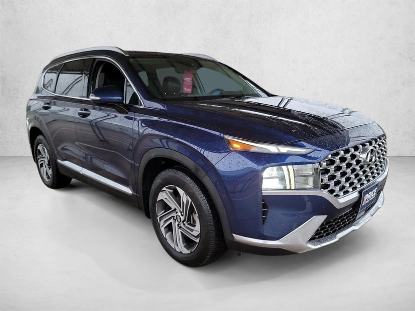 2022 Hyundai Santa Fe - Image 3