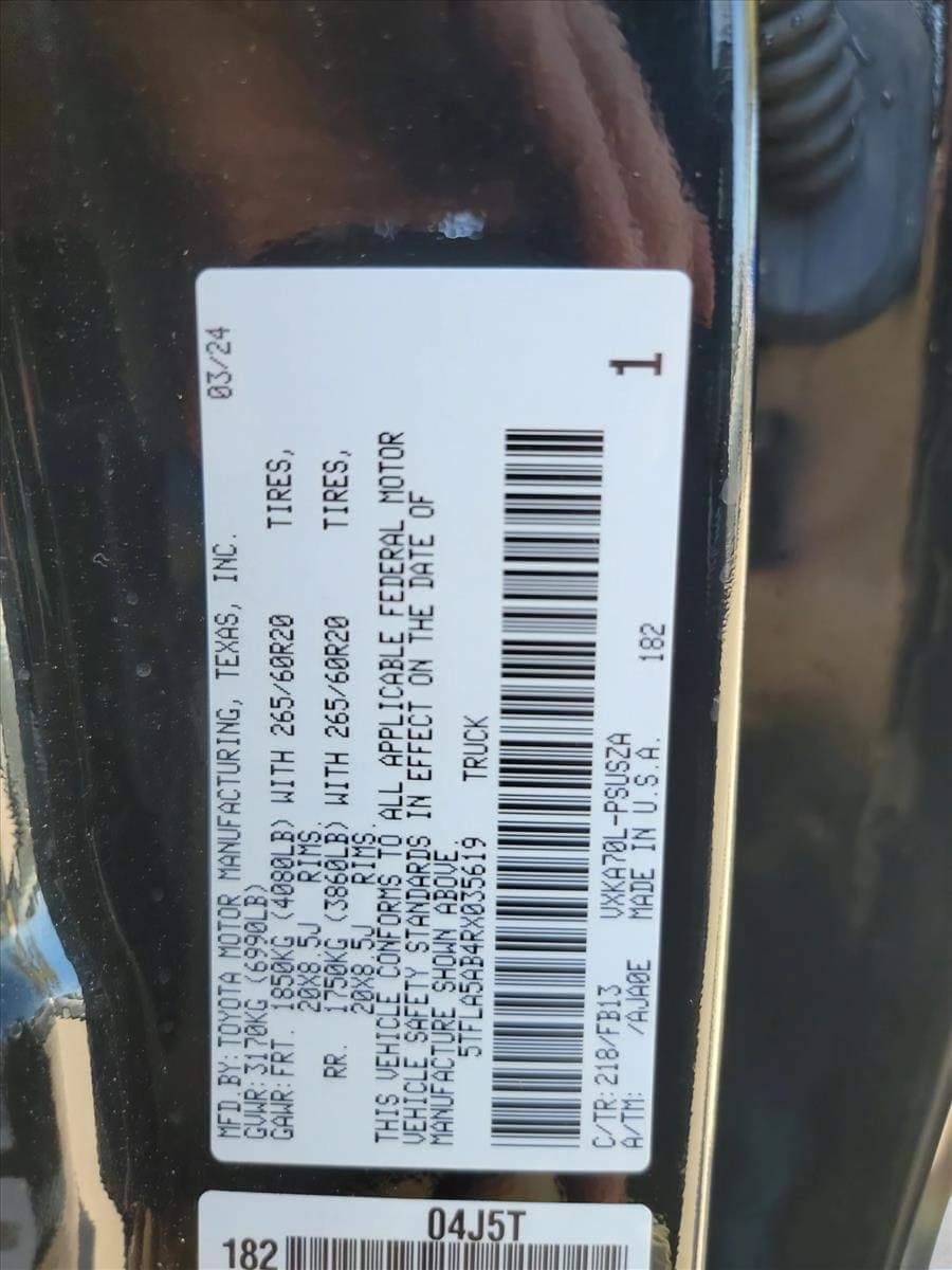 2024 Toyota Tundra - Image 24