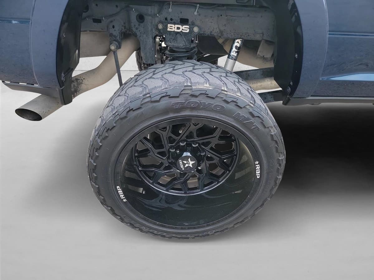 2022 Ram 2500 - Image 12