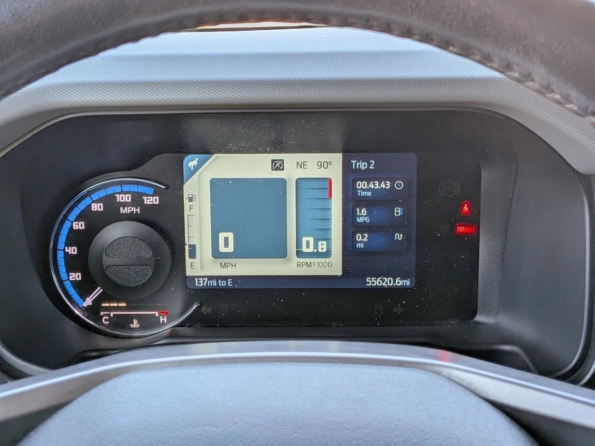 2022 Ford Bronco - Image 9