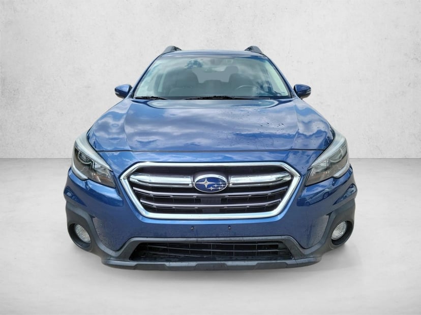 2019 Subaru Outback - Image 2