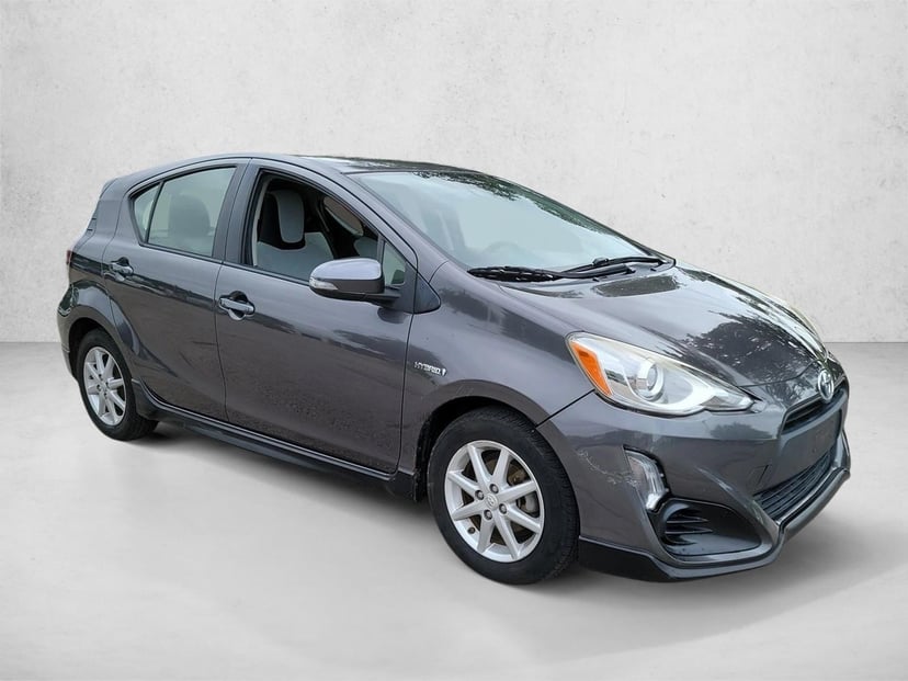 2017 Toyota Prius c - Image 1